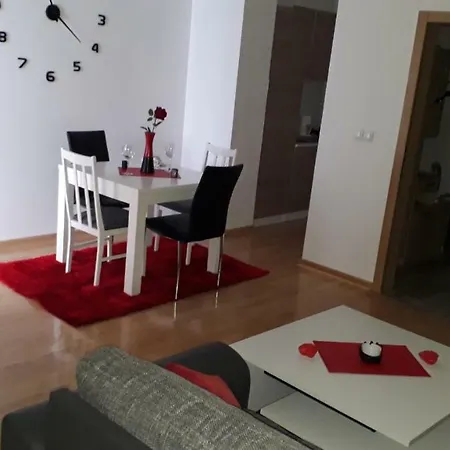 Apartman Cherry Apartament *